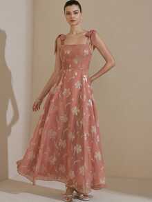 Aveloria Rosie 法式设计奢华感提花细肩带系带无袖喇叭连衣裙 - 駝色 - 查看 4