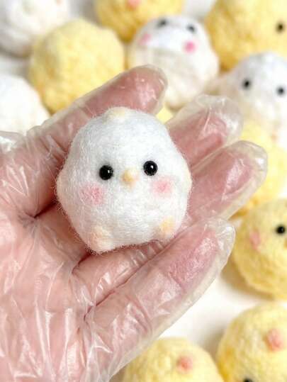 A Hand-Made Little Chicks Squishy Toy,Cute, Soft And Squishy Toy, Yellow And White Color Toy, Squishy Slow Rising, A Great Gift For After Class, Holiday, Easter, Birthday And Party.