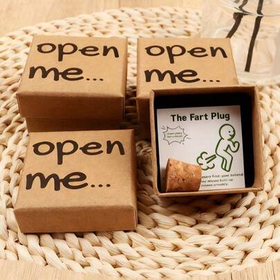 1 PC Fun Size Sturdy Cardboard Funny Durable Fart Stopper Gift Box With Greeting Card Cartoon Characters Humorous Phrases Printed Valentines Day Weddings Birthdays Party Essential Joke Prank Gag Gift For Loved Ones Friends Funny Gifts Novelty Gifts