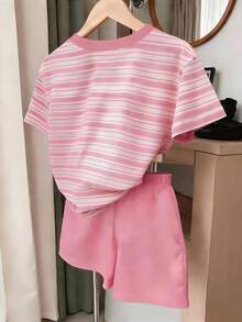 2件套少女休闲彩色条纹圆领短袖T恤和粉色短裤套装，适合日常穿着 - 粉色 - 查看 2