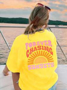 EMERY ROSE 女士加大码短袖T恤，印有标语图案，适合夏季穿着。FOREVER CHASING SUNSETS 图案T恤，女士上衣 - 黃色 - 查看 2