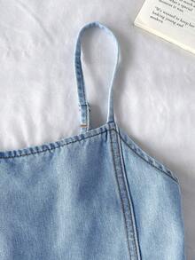 SHEIN 2pcs/Set Teen Girl Lue Denim Camisole With Ruffle Hem & Loose Fit Low Waist Pants,Summer Outfits,Casual And Fashionable Vacation Outfits,Street Wear,2000s Style ,Comfortable And Soft Denim,Comfortable And Soft Denim Pant,Teen Girl Set,Teen Girl Summer Set - Light Wash - View 5