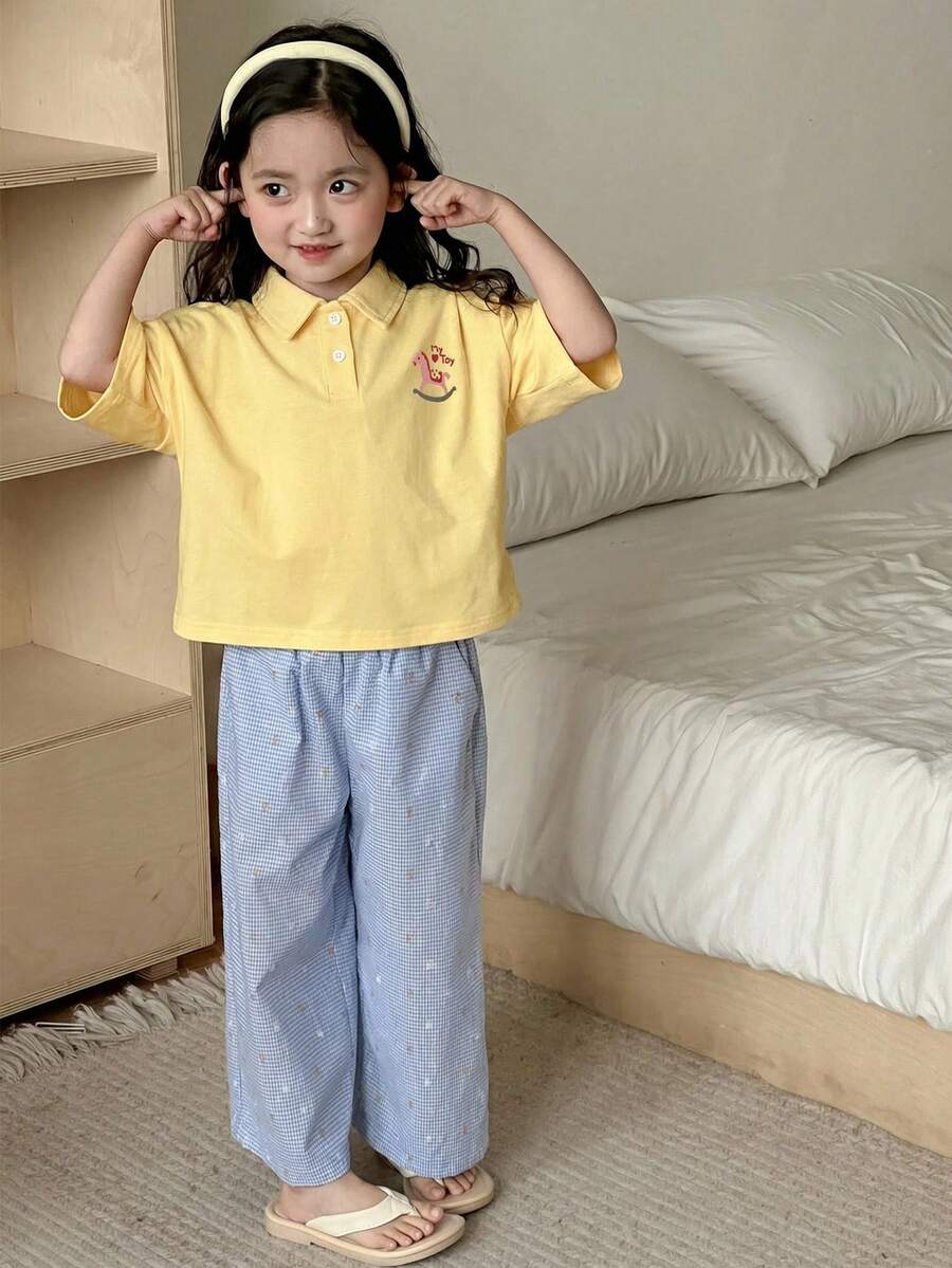 Dazy Kids 2件組少女圓領針織滿版印花短袖T恤+滿版印花長褲家居服,夏季 - 黃色 - 查看 1
