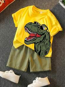SHEIN Set de 2 piezas de camiseta de cuello redondo con estampado de dinosaurio y pantalones cortos cargo con cintura elástica para niños, adecuado para otoño, primavera, verano, ideal para juegos al aire libre, escuela, estilo callejero, fiesta y ocio - Amarillo - Ver 8