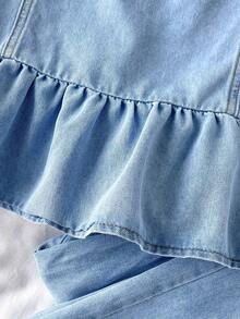 SHEIN 2pcs/Set Teen Girl Lue Denim Camisole With Ruffle Hem & Loose Fit Low Waist Pants,Summer Outfits,Casual And Fashionable Vacation Outfits,Street Wear,2000s Style ,Comfortable And Soft Denim,Comfortable And Soft Denim Pant,Teen Girl Set,Teen Girl Summer Set - Light Wash - View 4