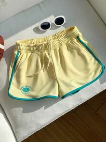 Comfortcana 女士字母印花抽绳腰带口袋休闲短裤 - 黃色 - 查看 1
