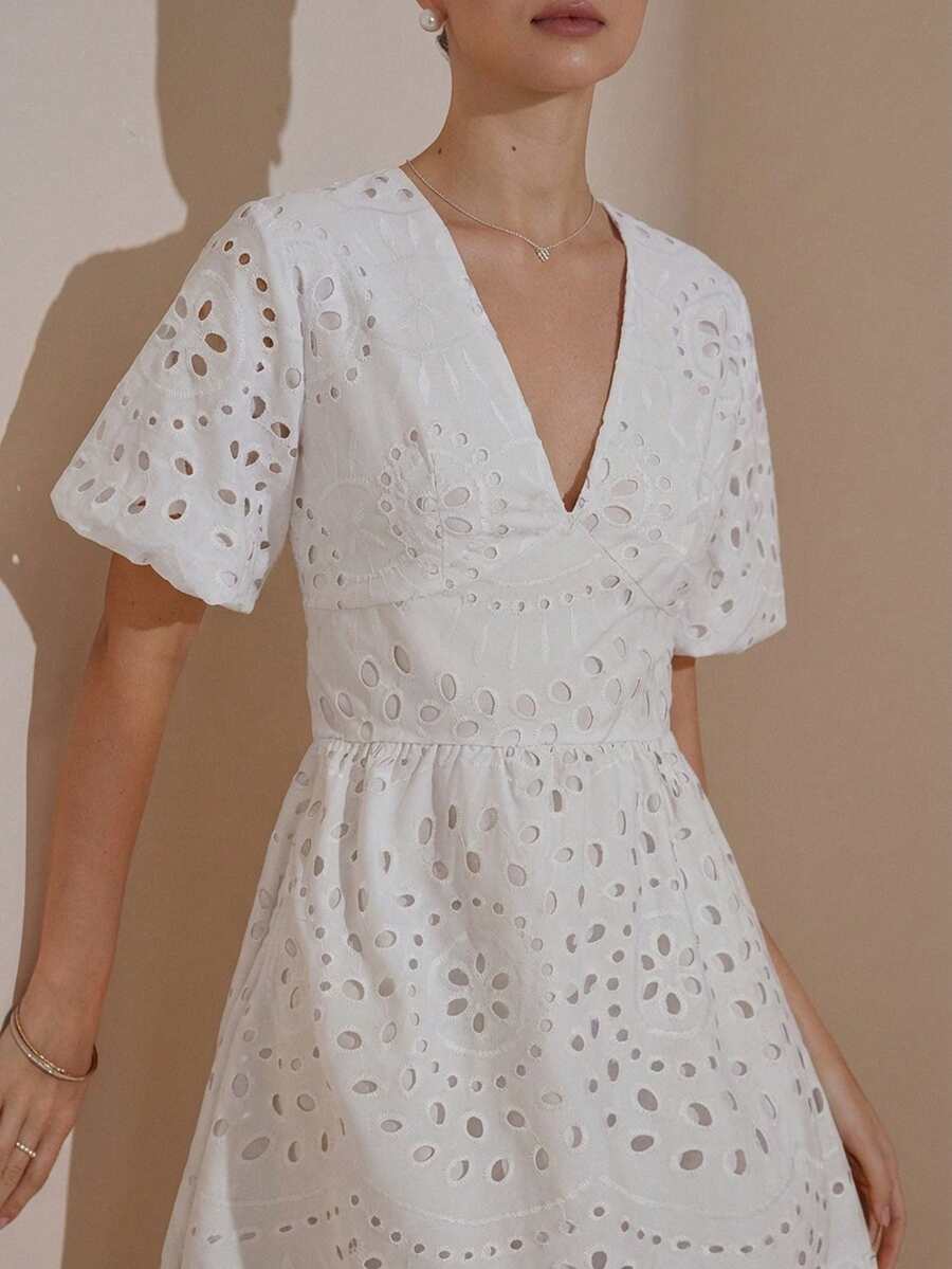 Aveloria Rosie Spring New Arrival Embroidered V-Neck Long Hem Elegant Lady Dress - White - View 1