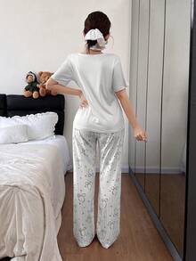 Cute Girl Bow Print Short Sleeve & Long Pants Women Pajama Set - Multicolor - View 2