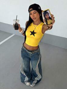 StreetHx Top corto de mujer con estampado de estrella negra - Amarillo - Ver 6