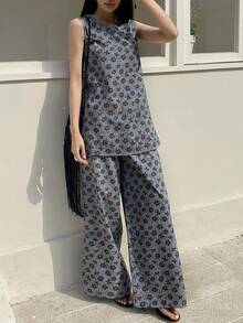 DAZY Bộ đồ denim thường ngày dành cho nữ, gồm áo tank top không tay cổ tròn in họa tiết toàn thân và quần dài. - Rửa trung bình - Xem 3