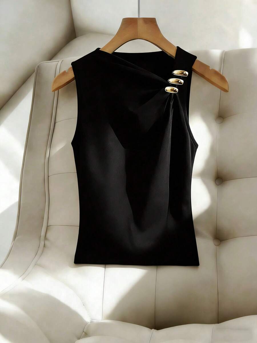 Franclia Schlank taillierte Trägerhemd, schwarzes ärmelloses Top, asymmetrischer Saum Top, rückenfrei Trägerhemd, ärmelloses Top, plissiertes Top, schwarzes Trägerhemd, schwarzes rückenfrei Trägerhemd, schwarzes rückenfrei Trägerhemd, plissiertes Top, rückenfrei Trägerhemd, schwarzes Trägertop. Kleid Top Schwarze Tops Elegante Damenblusen Elegante schwarze sexy Tops Süßes schwarzes Top Designer Top Ärmellose Tops für Frauen Elegante Damenblusen Tops für Frauen Elegant Klassisch Neueste Tops für Frauen Neue Ankunft Body Tops für Damen - Schwarz - Übersicht 1