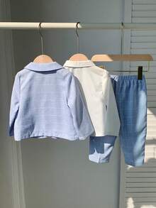 SHEIN 男宝宝可爱夏季百搭绅士套装：白色衬衫、蓝色格纹西装外套、松紧腰裤套装，适合生日派对、晚宴、演出、婚礼、迎婴派对、一周岁生日庆祝等场合。 - 藍色 - 查看 2