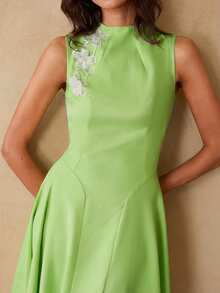 BELROSIE Fashionable French Design Sense Commuting Cinched Waist 3D Floral Sleeveless Dress - Green - View 5