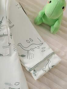 SHEIN Vintaside Kids Newborn Foot Pajamas,Cartoon Dinosaur Pattern With Drawstring Pocket Edges,Soft Fabric 2026 New Baby Set,Off-White,Winter,Cute,Lounge Comfortable - Green - View 5