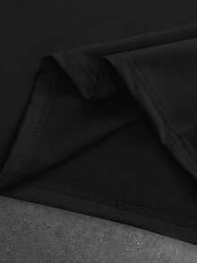 STYNVO Men's Casual Tiger & Letter Print Round Neck Short Sleeve T-Shirt, Summer - Black - View 6