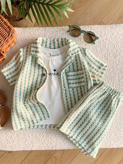 SHEIN Bộ 2 món áo thun ngắn tay kẻ sọc và quần short cạp chun cho bé sơ sinh, thích hợp cho tiệc sinh nhật, tiệc tưng bừng, tiệc tối, biểu diễn, đám cưới, kỷ niệm 1 tháng tuổi của bé, lễ rửa tội, sinh nhật lần thứ nhất, khách mời đám cưới, tiệc mừng em bé chào đời.