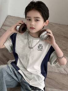 DAZY Tween Boy Letter & Cartoon Rabbit Print Short Sleeve Casual T-Shirt - Grey - View 7