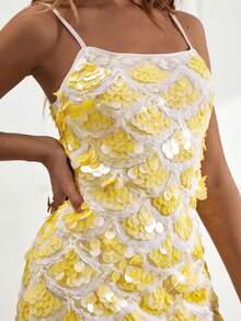 Glamine Đầm slip thanh lịch đính sequin phối màu tương phản dành cho nữ - Màu vàng - Xem 7