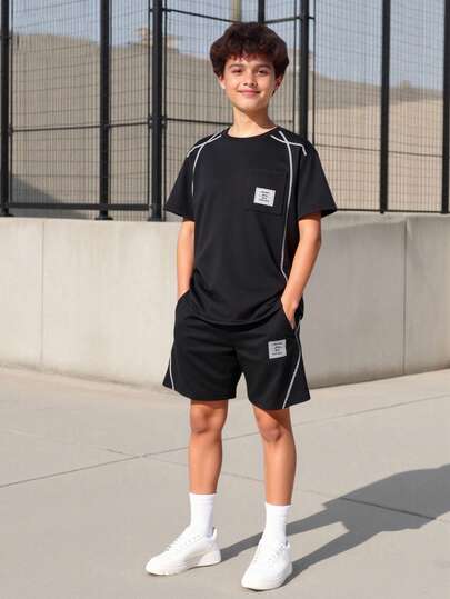 Vacaura 男童休闲白色条纹口袋设计短袖T恤和针织运动短裤套装（2件套），春夏款