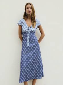 Nöista Blue Dress Features A Two-Tone Floral Print With A Flattering Tie-Front Neckline And Cap Sleeves. Daytime Events, Spring Summer, Easter. - Blue - View 4