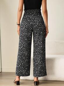 MaterniWear Quần Palazzo cạp cao dáng rộng thoải mái dành cho bà bầu với họa tiết hoa. - màu đen - Xem 2