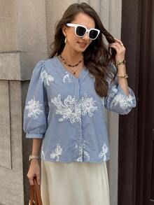 SHEIN Clasi Women's Elegant Blue And White Stripe Embroidered Sequin V-Neck Lantern Sleeve Loose Blouse, Casual Tea Party & Autumn Vacations For Women - Blue - View 4