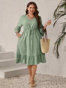 Vestido casual de talla grande con cintura con cordón y dobladillo con volantes de unicolor - Verde - Ver 4