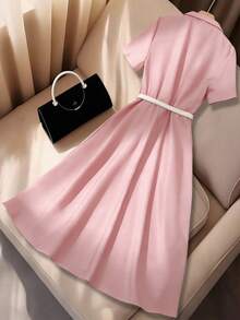 SHEIN Franclia 粗竹结面料，正面金属扣珍珠蘑菇纽扣，中长连衣裙 - 淺粉色 - 查看 2