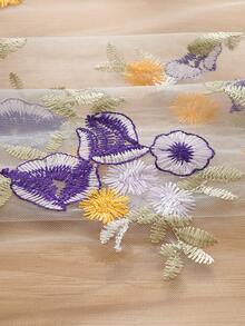 1 Piece Plain Color Solid Color White Printed Lotus Leaf Edge Tablecloth Dirt-Resistant Beautiful Dress Up Restaurant Dress Up Table Suitable For Family Dinner, Daily Use, Banquet Use, Wedding Use, Festival, Party Dress Up - White - View 4