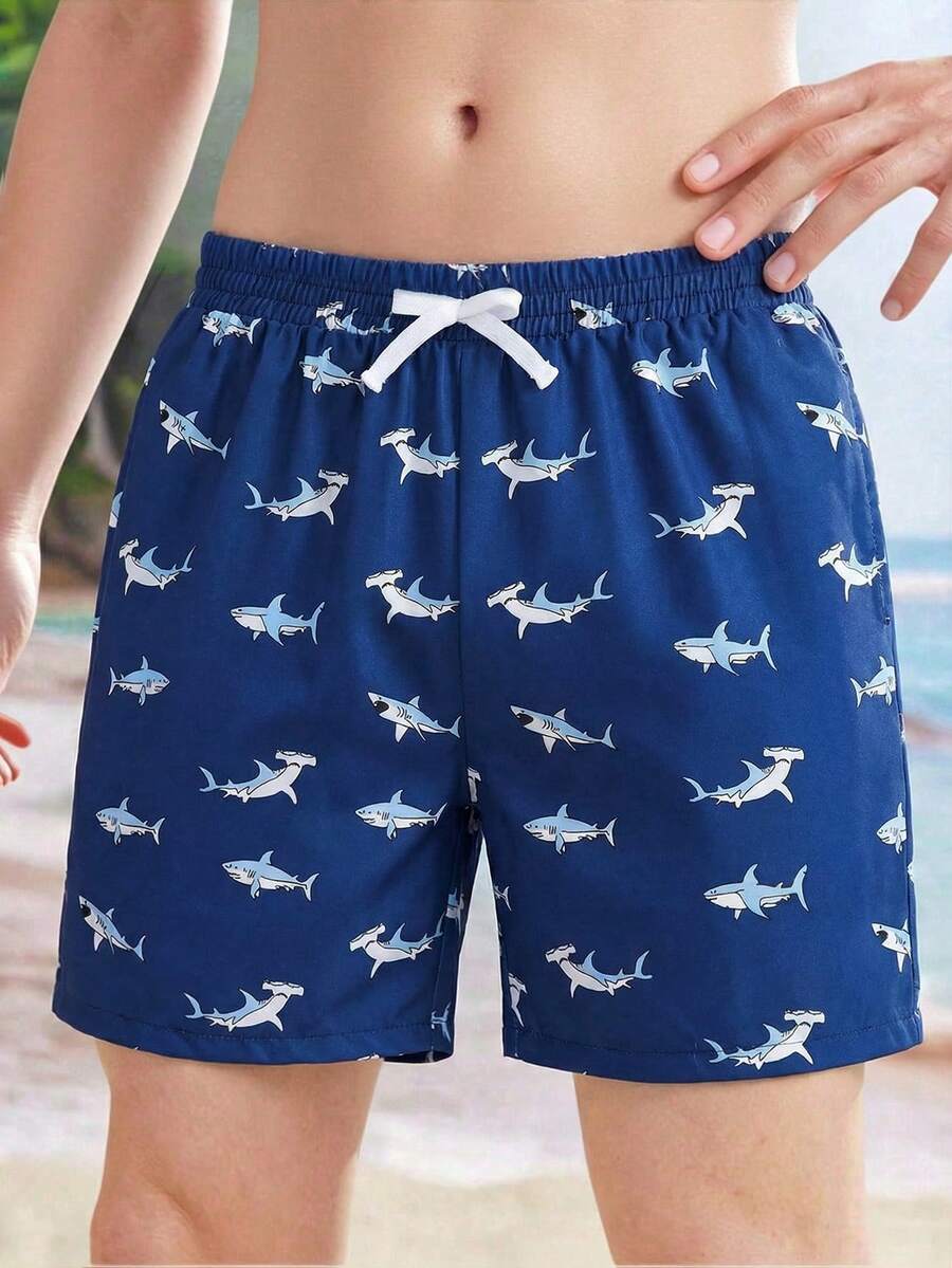 SHEIN 男童鲨鱼印花泳裤，适合海滩穿着 - 藍色 - 查看 1
