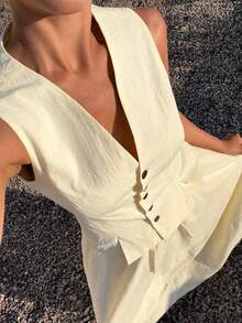 Livesso Bộ đồ công sở 2 mảnh dành cho nữ, gồm áo blazer không tay màu trắng mùa xuân hè, áo cardigan và chân váy xếp ly chữ A, cùng bộ trang phục đi làm thường ngày. - trắng - Xem 6