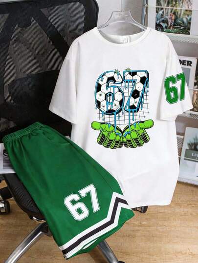 男童足球图案印花短袖T恤和短裤套装，春夏款