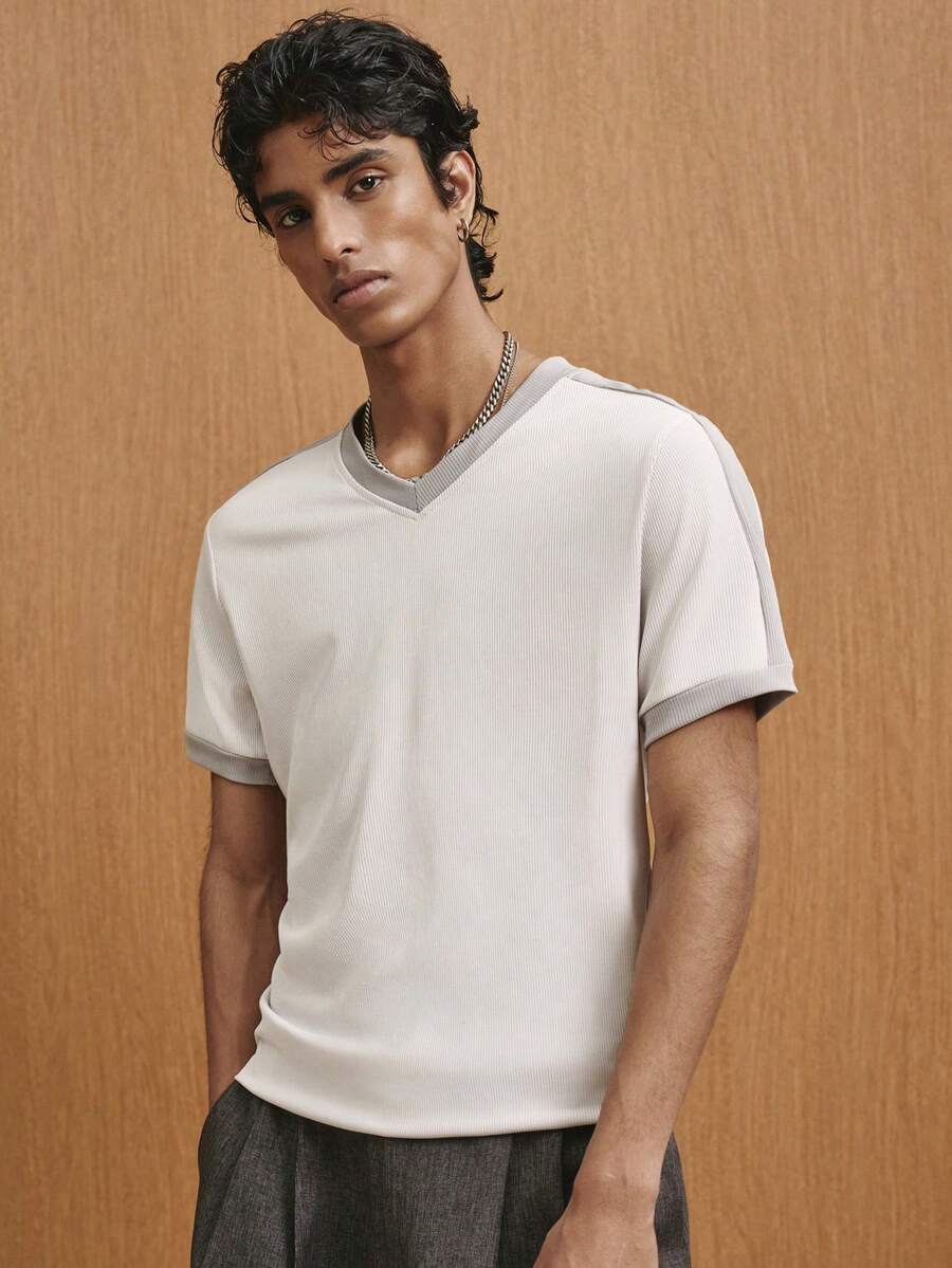 TOKVUE Men's Casual Versatile Contrast Color V-Neck Short Sleeve T-Shirt - Multicolor - View 1