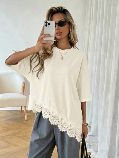 SHEIN LUNE Women's Casual Solid Color Asymmetric Hem Lace Patchwork T-Shirt, Versatile Daily Wear, Spring/Summer Leisure Top, Suitable For Vacation, Summer, Spring, Spring Break And Various Occasions, Including Beach Dress, Casual Shirt, Outerwear And Summer Top.