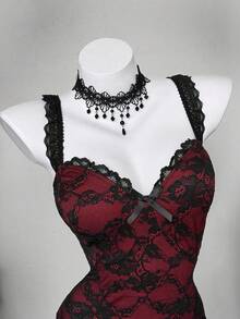 Sunspun Plus Size Lace Patchwork Red & Black Contrast Camisole - Multicolor - View 6