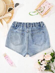 少女款优雅浅色水洗做旧牛仔短裤，毛边裤脚设计，适合春夏假期、节日庆典、海滩度假、音乐节、毕业季等各种场合。 - 淺色水洗藍 - 查看 3