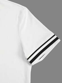 Manfinity Homme Conjunto de camiseta y pantalones cortos casuales de verano para hombres con rayas de contraste - Multicolor - Ver 3