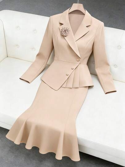 Modelyn Plus Size Elegant Solid Color 3D Floral Decor Jacket & Mermaid Skirt Suit