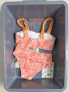 Swim Vcay Bộ đồ bơi nữ gợi cảm kiểu yếm cổ yếm, họa tiết hoa hồng và sọc cam, thích hợp cho kỳ nghỉ biển. - Hồng - Xem 2