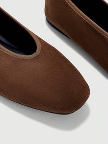 CUCCOO BIZCHIC Women's Flat Shoes - Coffee Brown - View 5