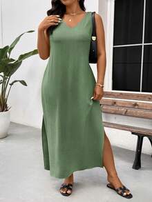 SHEIN Frenchy Gaun Liburan Kasual Ukuran Besar dengan Leher V dan Hiasan Renda. - Limelight Green - View 4