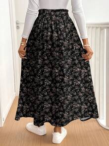 SHEIN Frenchy 休闲简约度假波西米亚风优雅浪漫复古碎花图案沙滩装，度假装，女士夏季装，女士高开衩伞裙 - 彩色 - 查看 2