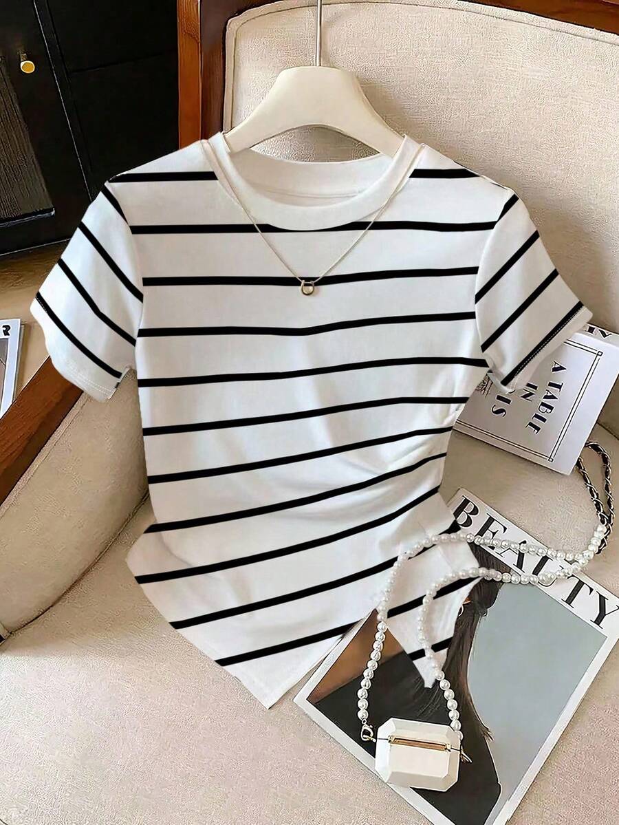 GlowEve CURVE 休闲条纹不对称下摆短袖T恤，夏季 - 白色 - 查看 1