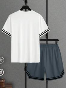 Manfinity Homme Conjunto de camiseta y pantalones cortos casuales de verano para hombres con rayas de contraste - Multicolor - Ver 2