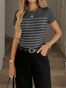 SHEIN LUNE 女士圆领修身条纹短袖T恤，适合春夏嘉年华、休闲场合穿着 - 彩色 - 查看 3