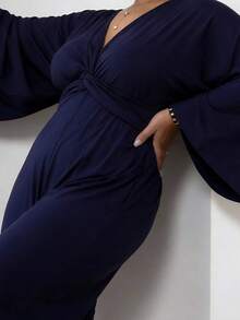 ELLERISSA 大码优雅扭结前襟和服式连体裤，藏蓝色阔腿连体裤，休闲正式连体裤，女士度假装，优雅正式装，度假装，高腰连体裤，晚礼服，派对连体裤 - 藏蓝色 - 查看 2