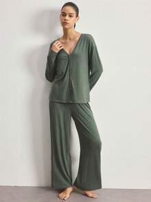 Ocili Minimalist Comfortable Collarless Soft Pajama Set For Women - Dark Green - View 6