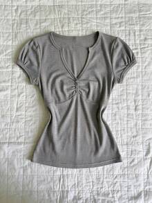 Elamini 女士灰色V领褶裥修身短袖T恤，休闲百搭 - 灰色 - 查看 1
