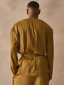 Musero Ajuste relajado, manga larga, bolsillo delantero con parche, hombros caídos, estilo satinado con patrón de rayas, cinturón de lazo en la cintura, esenciales de primavera y verano - Verde Oliva - Ver 5