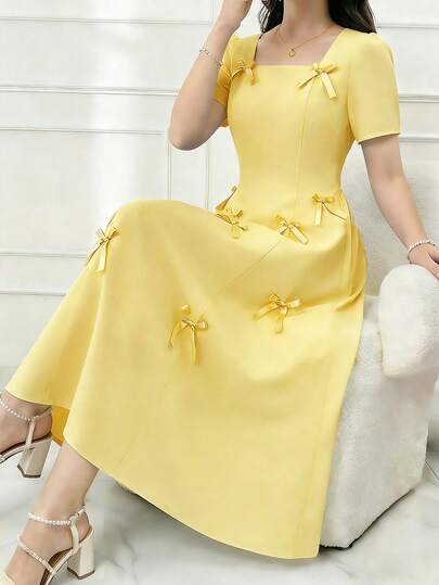 SHEIN Đầm dài cổ vuông vai thường đính nơ cho bé gái tuổi teen, thích hợp mặc đi dự tiệc hoặc mặc hàng ngày, mùa xuân/hè/thu.